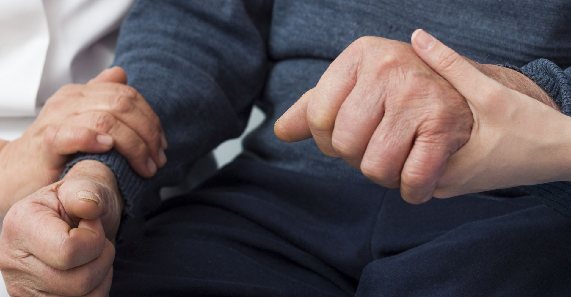 PARKINSON ET LES BÉNÉFICES DE L’ENTRAÎNEMENT DE LA FORCE